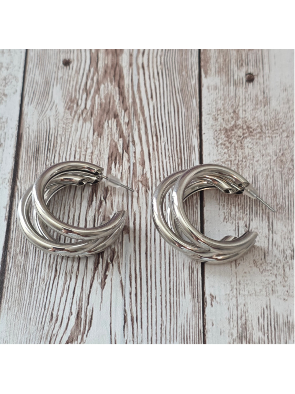 Women's Triple Hoop Earrings NWOT